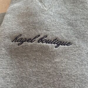 Hazel boutique embroidered gray navy matching set size l NWOT